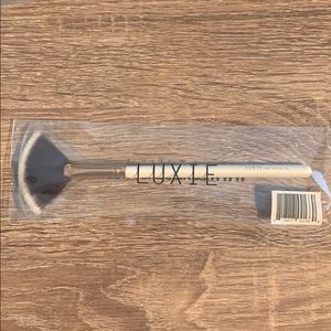 Luxie 560 Medium Fan Flawless Brush